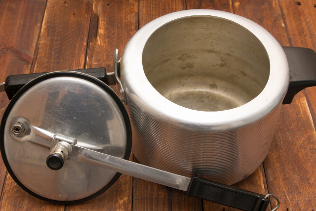How To Clean A Pressure Cooker