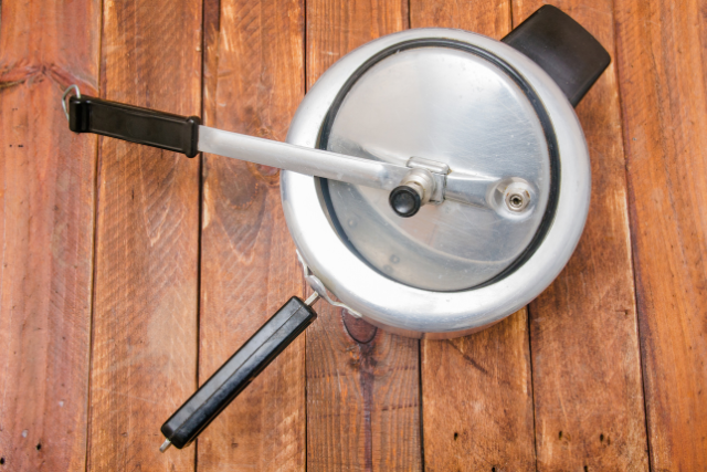 Pressure cooker Buying Guide